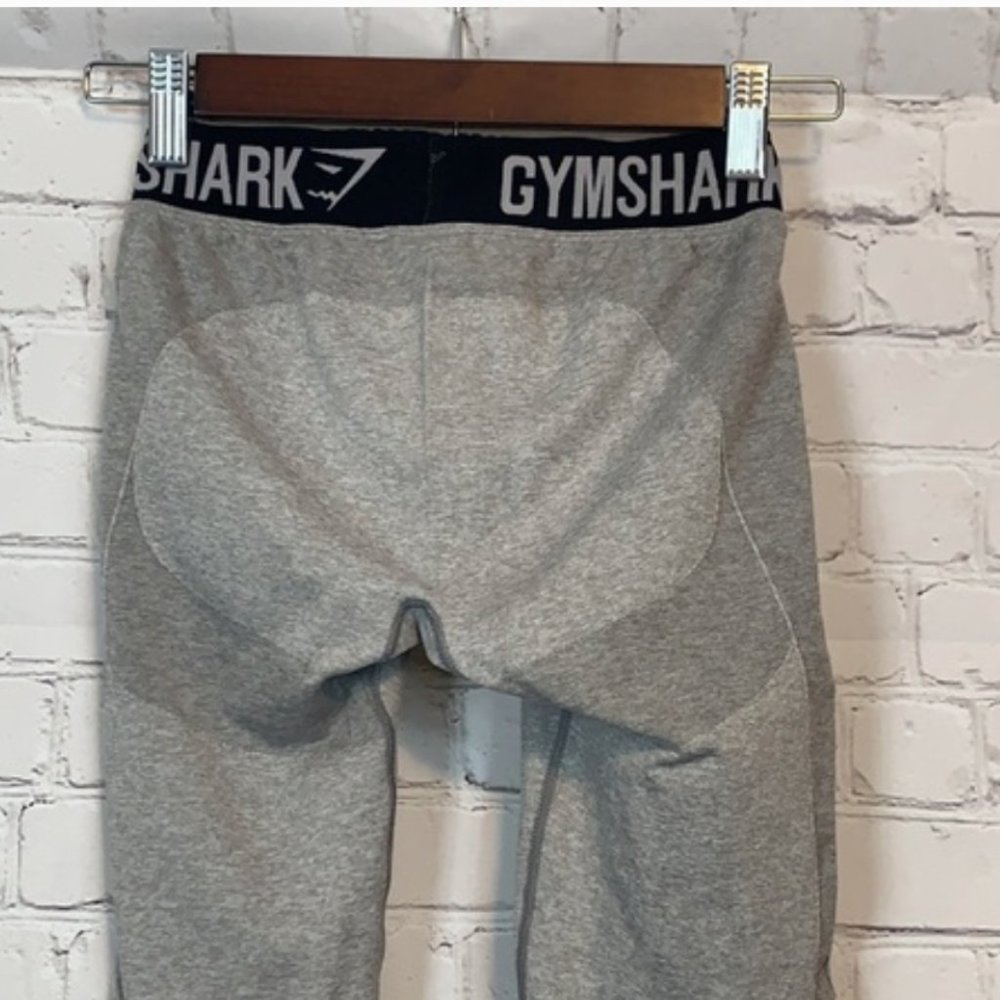 Gray Gymshark Flex Leggings Size Medium - Picture 3 of 3
